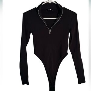 Zara Black Long Sleeve Ribbed Bodysuit with Zipper